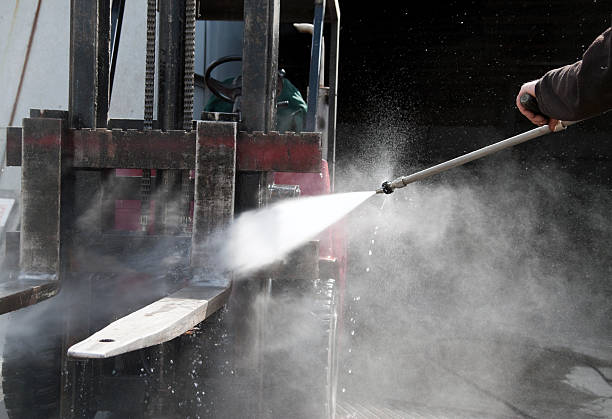 Best Playground Equipment Cleaning  in Arlington Heights, IL